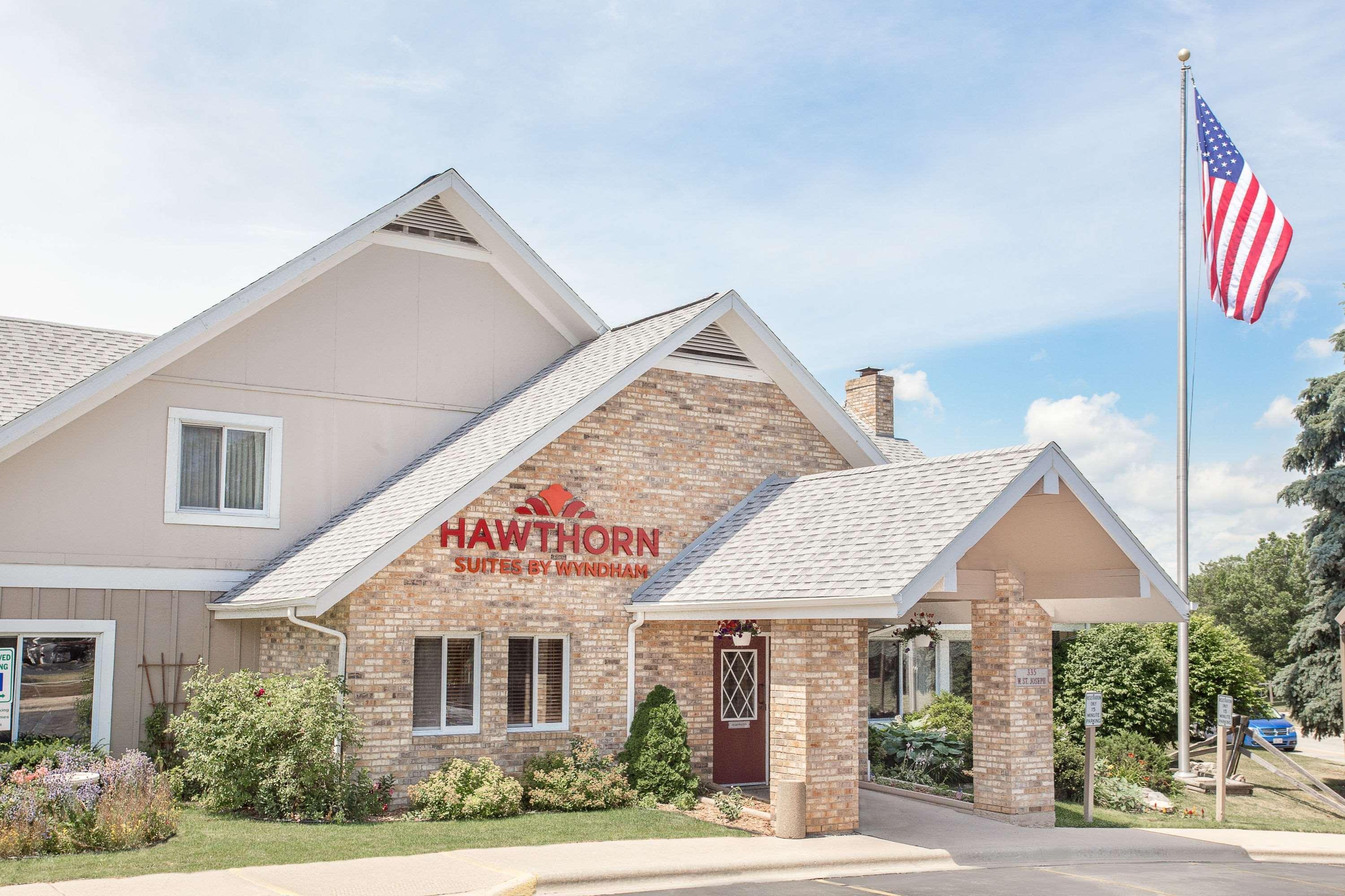 Hawthorn Extended Stay By Wyndham Green Bay Exterior photo